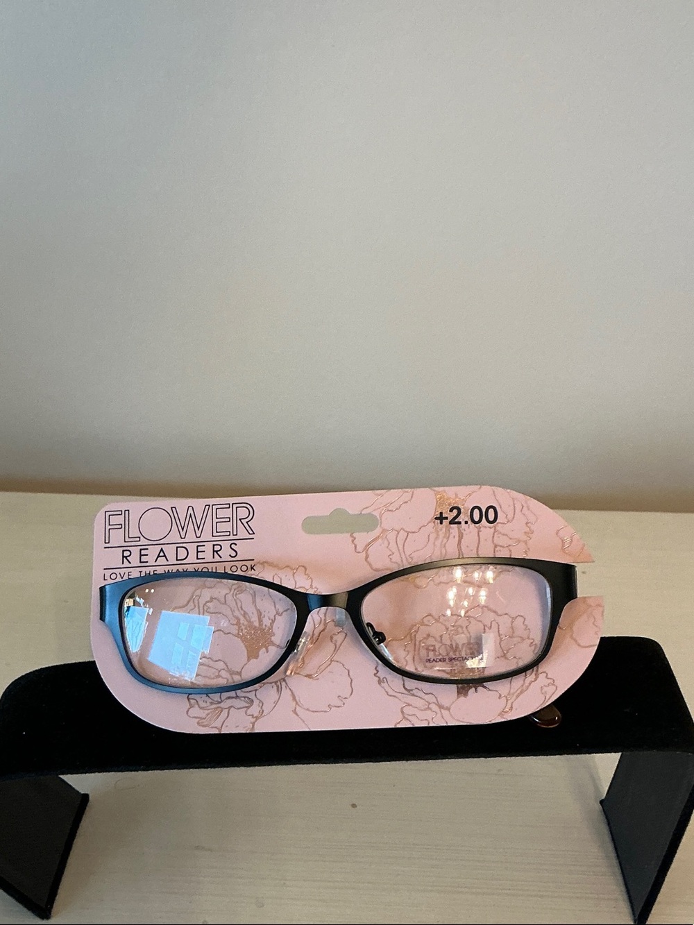 Authentic, Flower by Drew Barrymore +2.00 Black Reading Glasses for Women